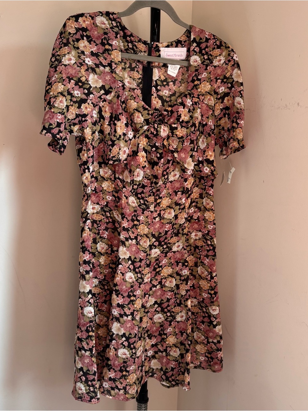 Vintage Black Floral V-Neck Short Sleeve Dress with Pink & Cream Blooms